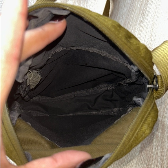 Crossbody Nike Bag - Picture 3 of 4